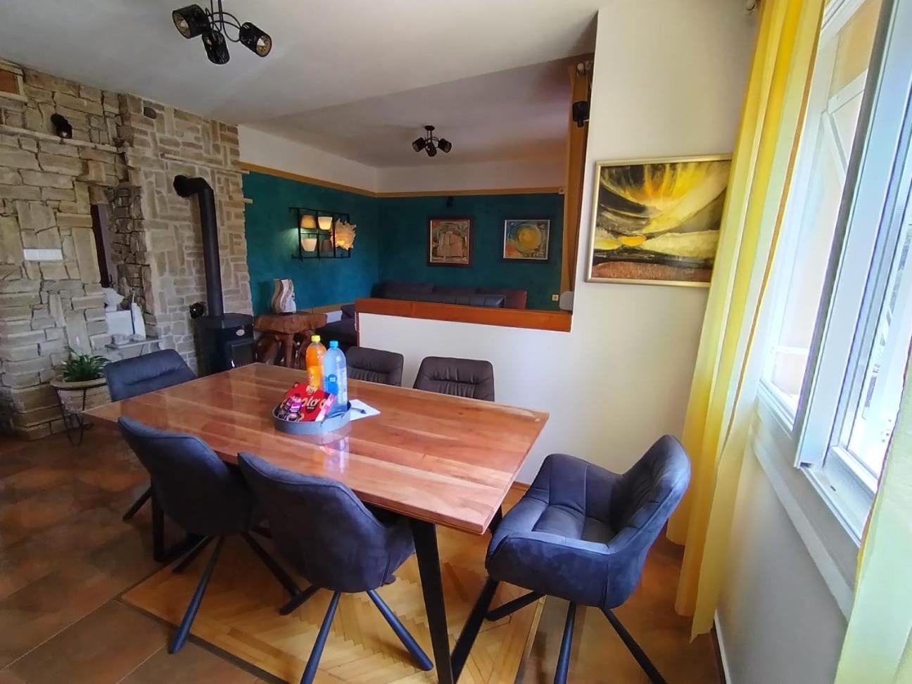 Apartmán Mihaela *