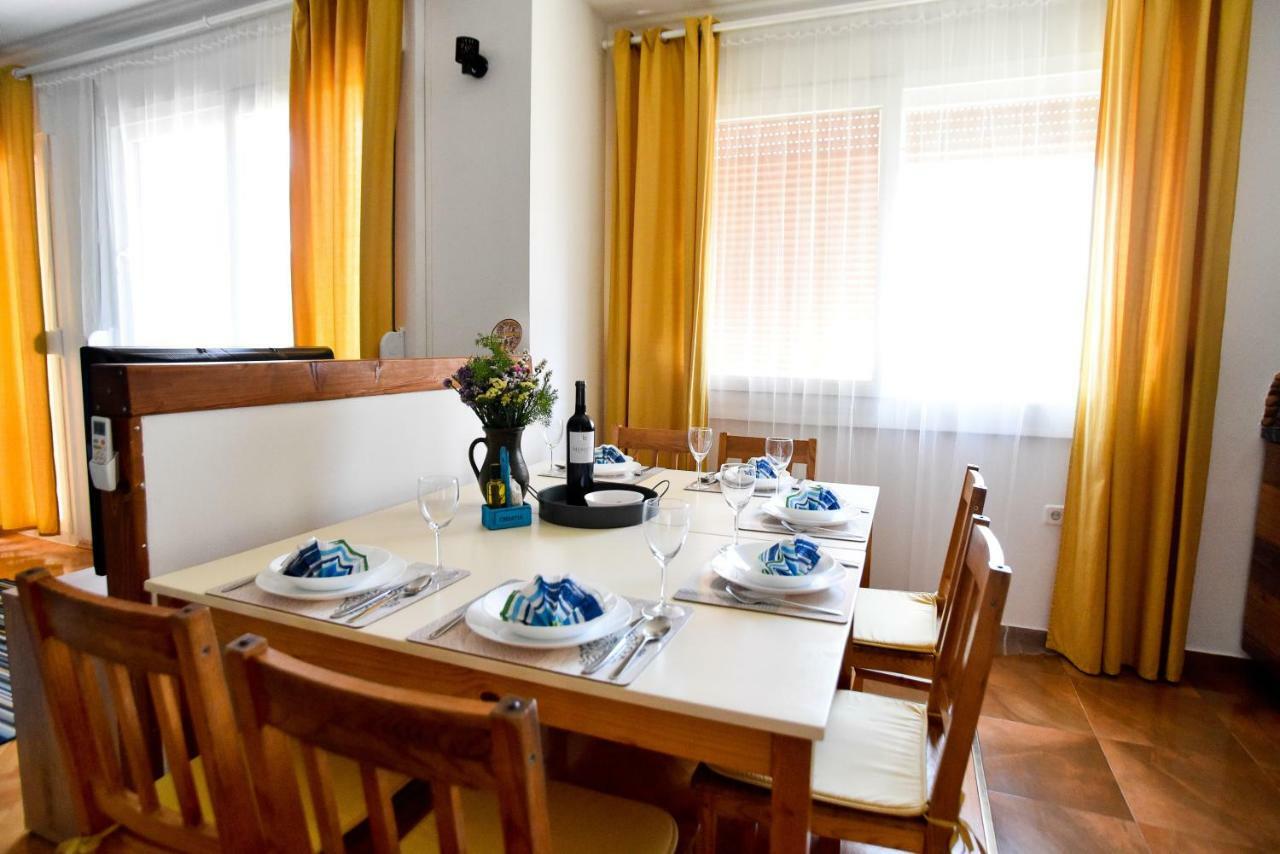 Apartment Mihaela *